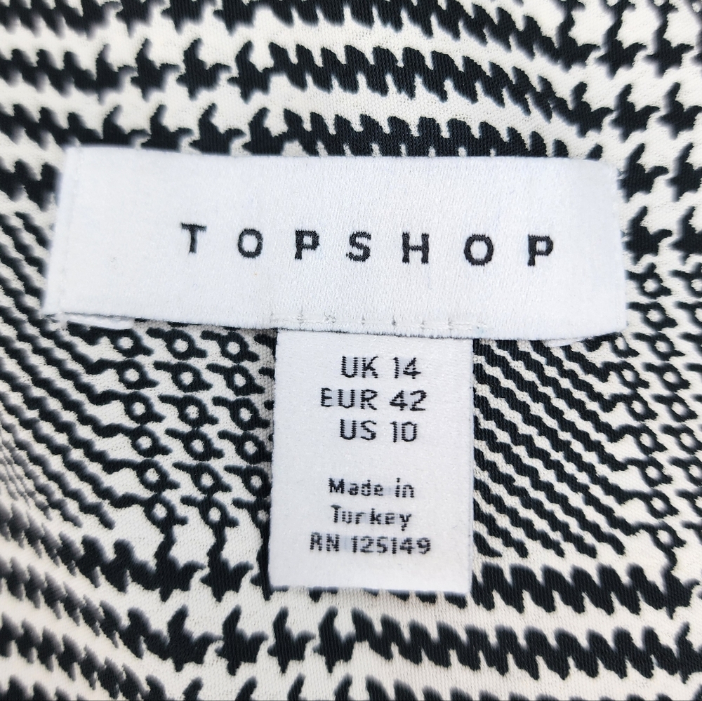 Topshop Black and White Button-Up Long Sleeved Blouse - Picture 10 of 10